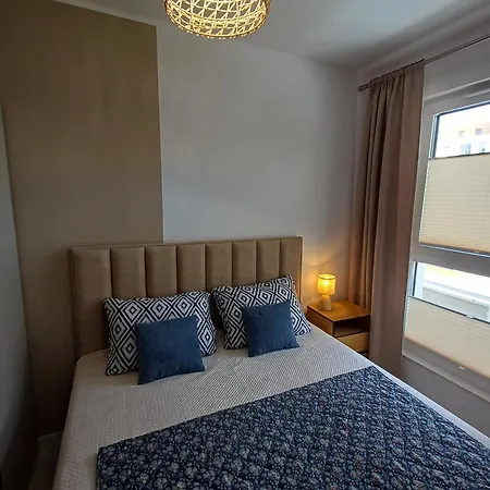 Baltyk Atrakcje Dla Dzieci Basen Sauna Jacuzzi Silownia Garaz W Cenie Jastrzębia Góra