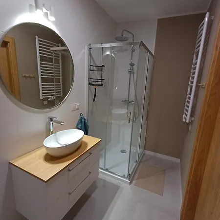 Baltyk Atrakcje Dla Dzieci Basen Sauna Jacuzzi Silownia Garaz W Cenie Apartman *