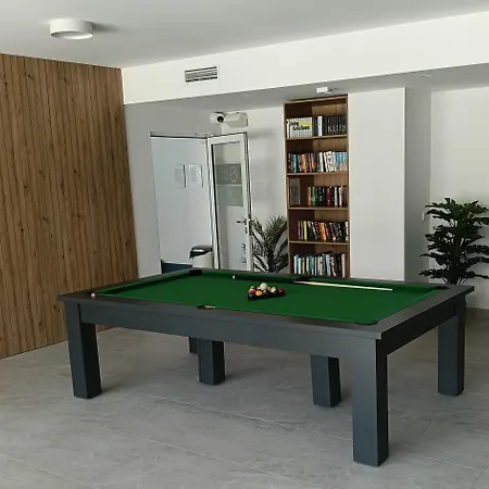 Baltyk Atrakcje Dla Dzieci Basen Sauna Jacuzzi Silownia Garaz W Cenie Apartman *